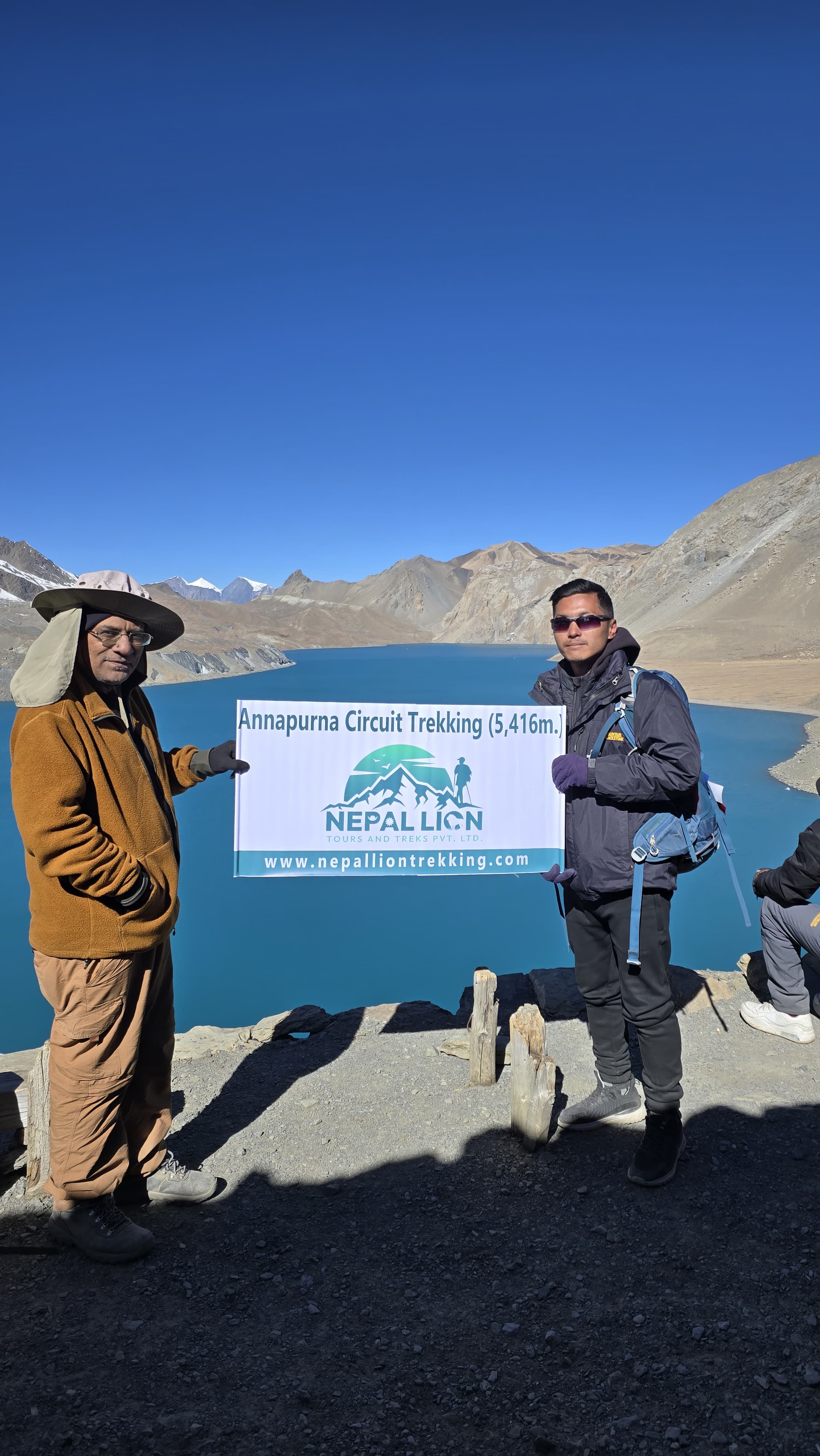 Annapurna Circuit Trek With Tilicho Lake 15 Days